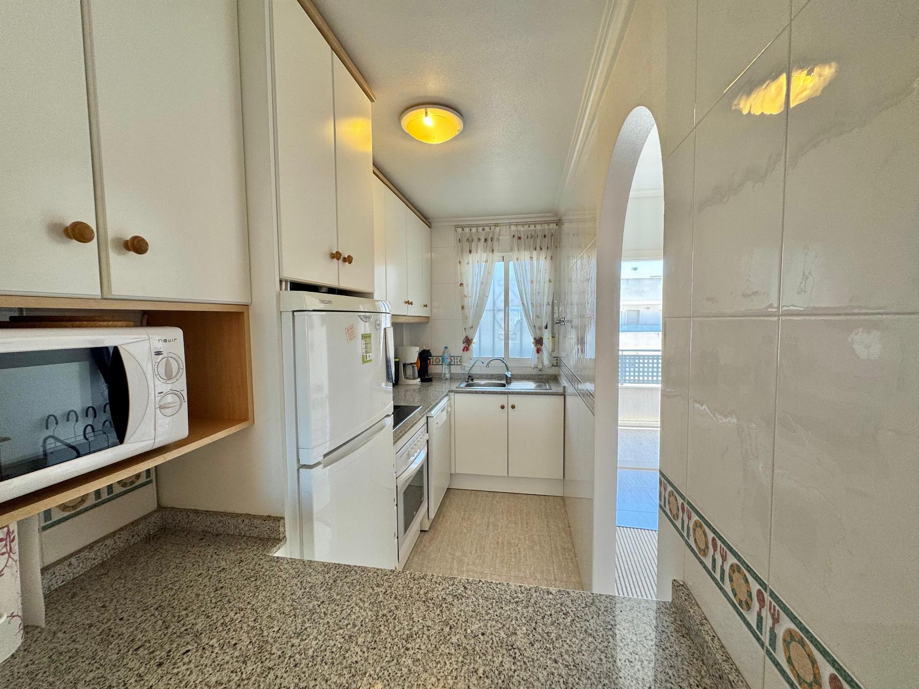 2 Bed, 1 Bath, ApartmentFor Sale, Almoradi, Alicante