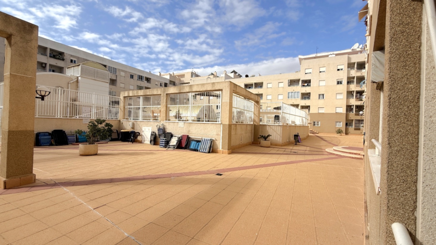 2 Bed, 1 Bath, ApartmentFor Sale, Torrevieja, Alicante 2 Bed, 1 Bath, ApartmentFor Sale, Torrevieja, Alicante