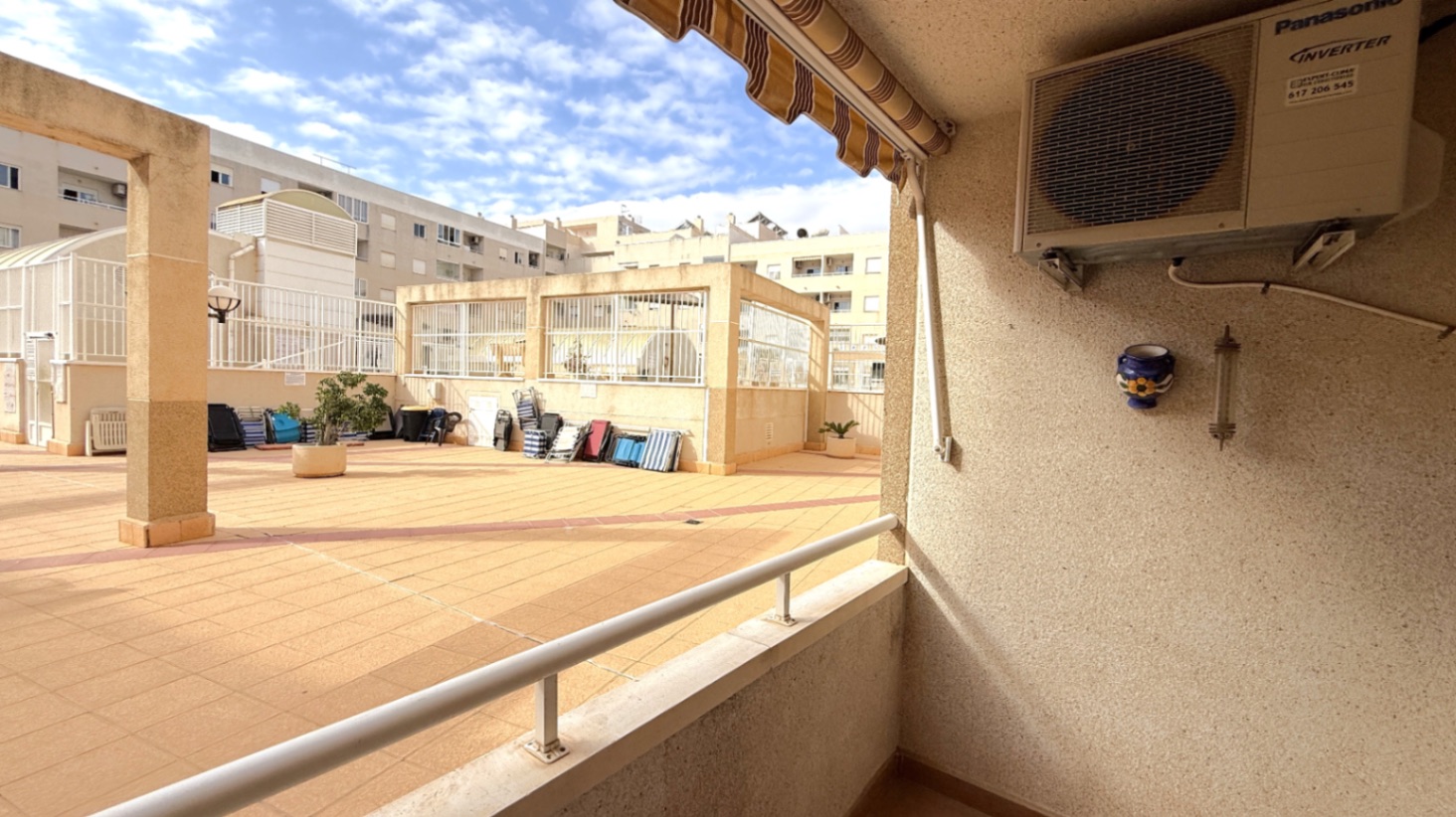 2 Bed, 1 Bath, ApartmentFor Sale, Torrevieja, Alicante