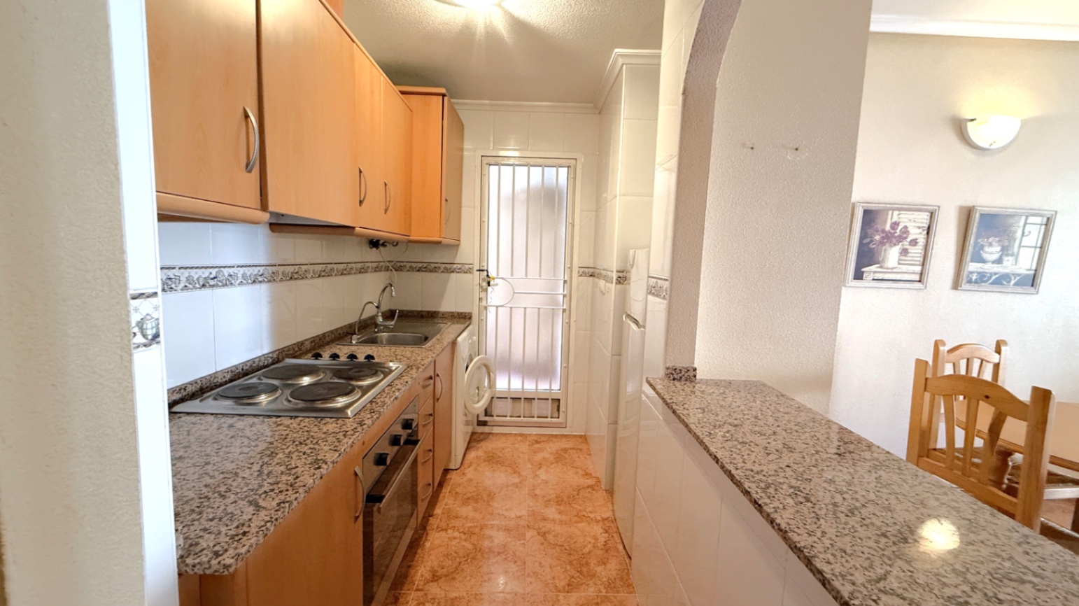 2 Bed, 1 Bath, ApartmentFor Sale, Torrevieja, Alicante