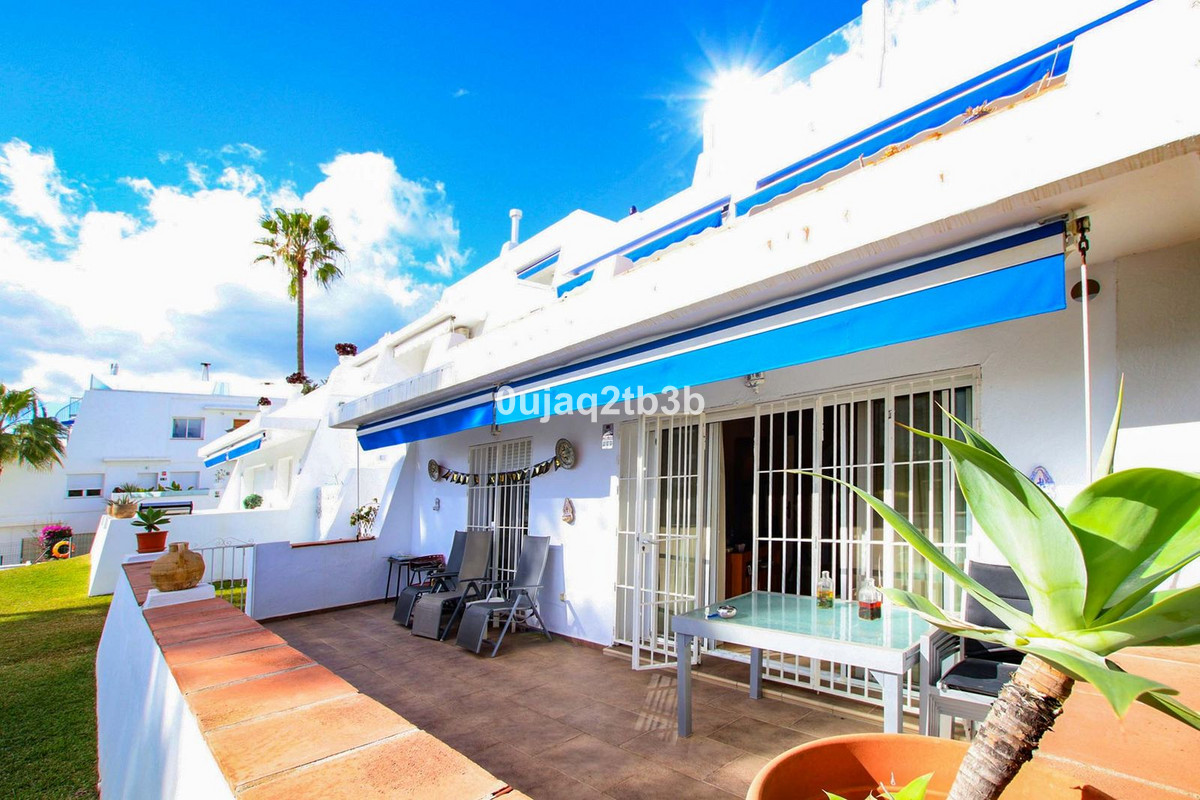 3 Bed, 3 Bath, ApartmentFor Sale, Nueva Andalucia, Malaga