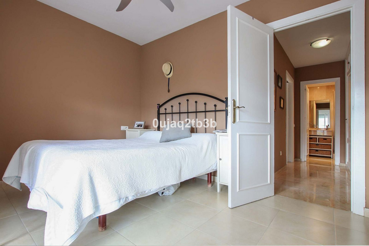 3 Bed, 3 Bath, ApartmentFor Sale, Nueva Andalucia, Malaga