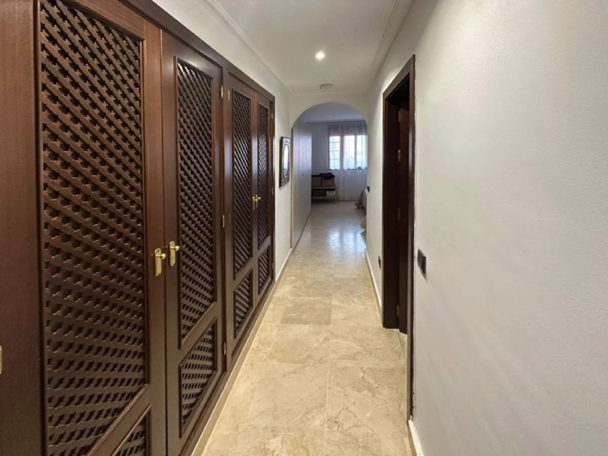 2 Bed, 2 Bath, ApartmentFor Sale, Elviria, Malaga