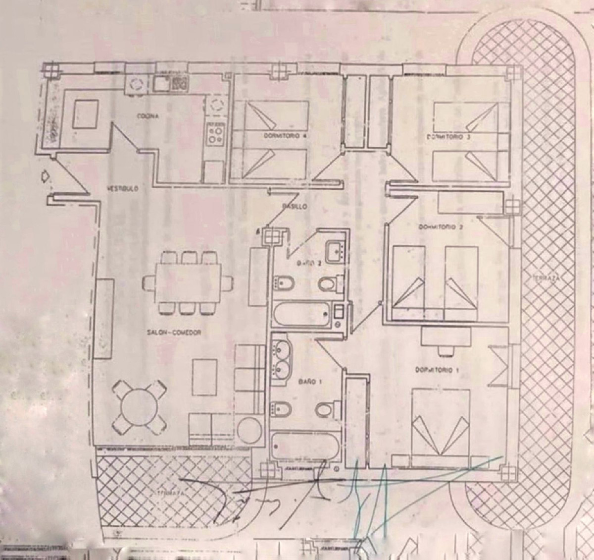 4 Bed, 2 Bath, ApartmentFor Sale, The Golden Mile, Malaga