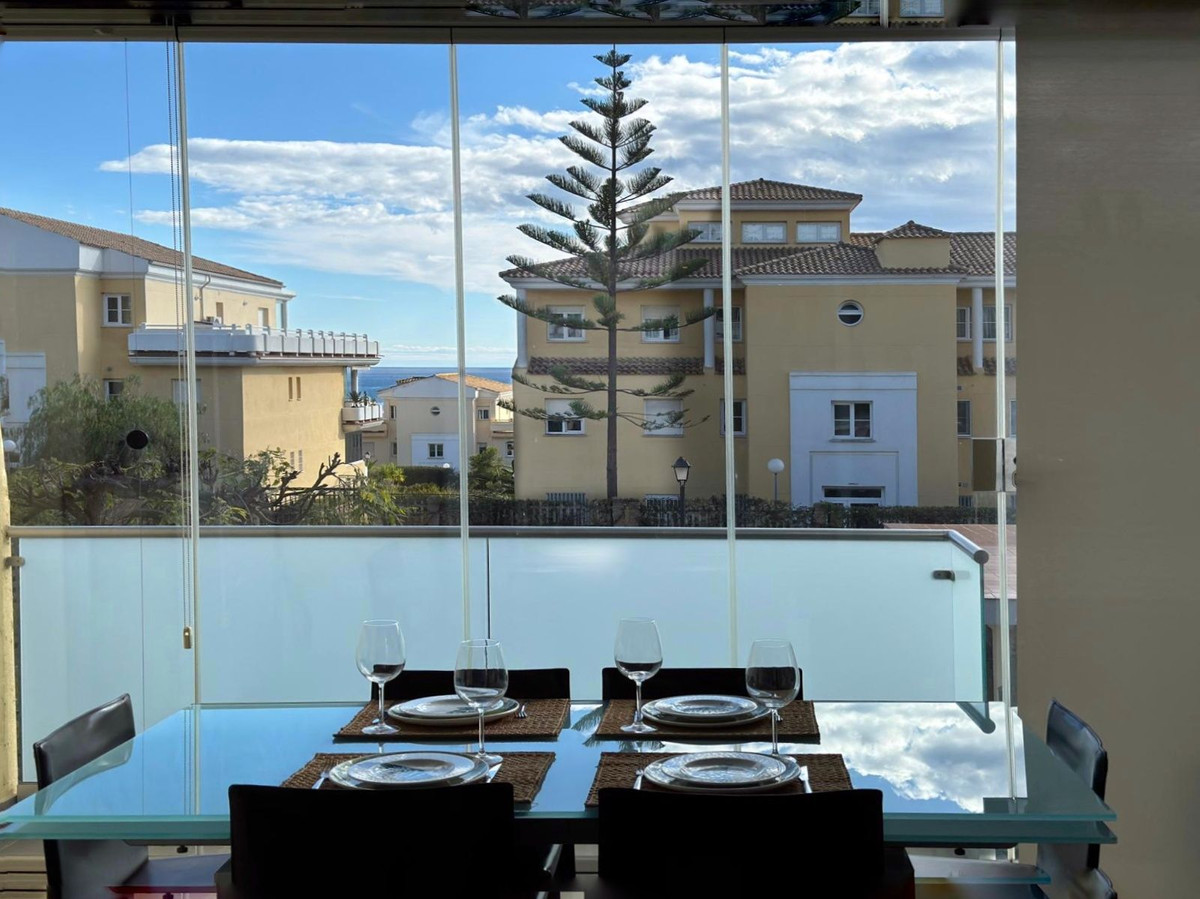 3 Bed, 2 Bath, ApartmentFor Sale, Cabopino, Malaga