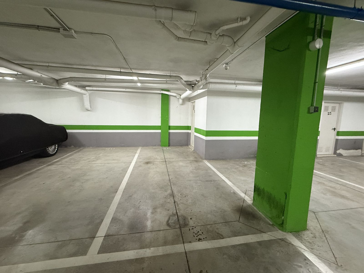 3 Bed, 2 Bath, ApartmentFor Sale, La Cala de Mijas, Malaga