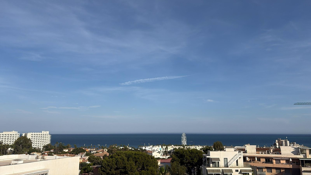 3 Bed, 2 Bath, ApartmentFor Sale, Benalmadena Costa, Malaga