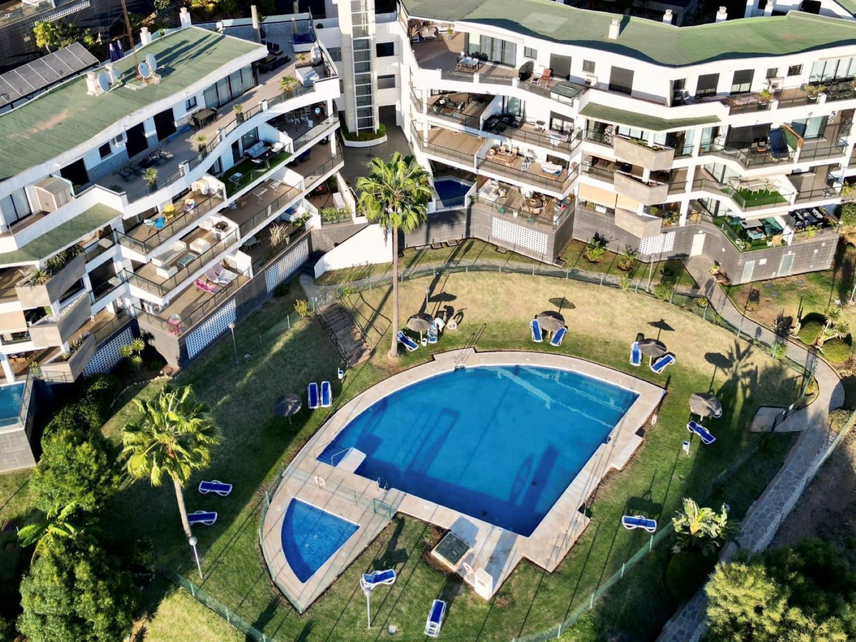 2 Bed, 2 Bath, ApartmentFor Sale, Riviera Del Sol, Malaga