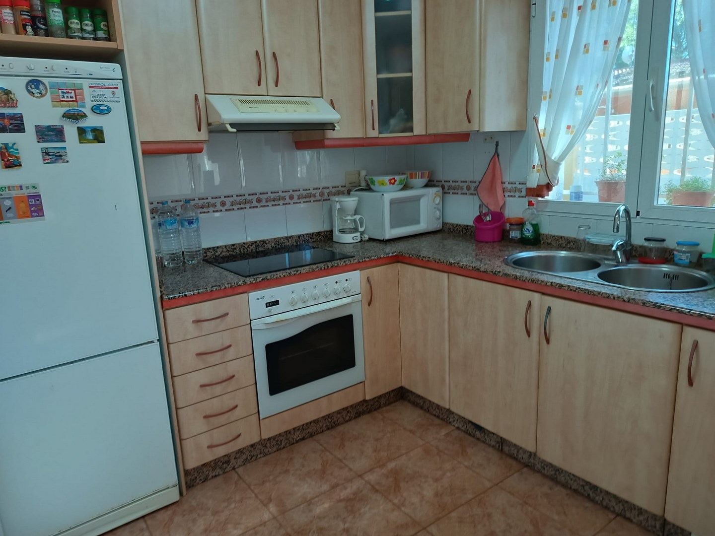 4 Bed, 2 Bath, HouseFor Sale, Yecla, Murcia