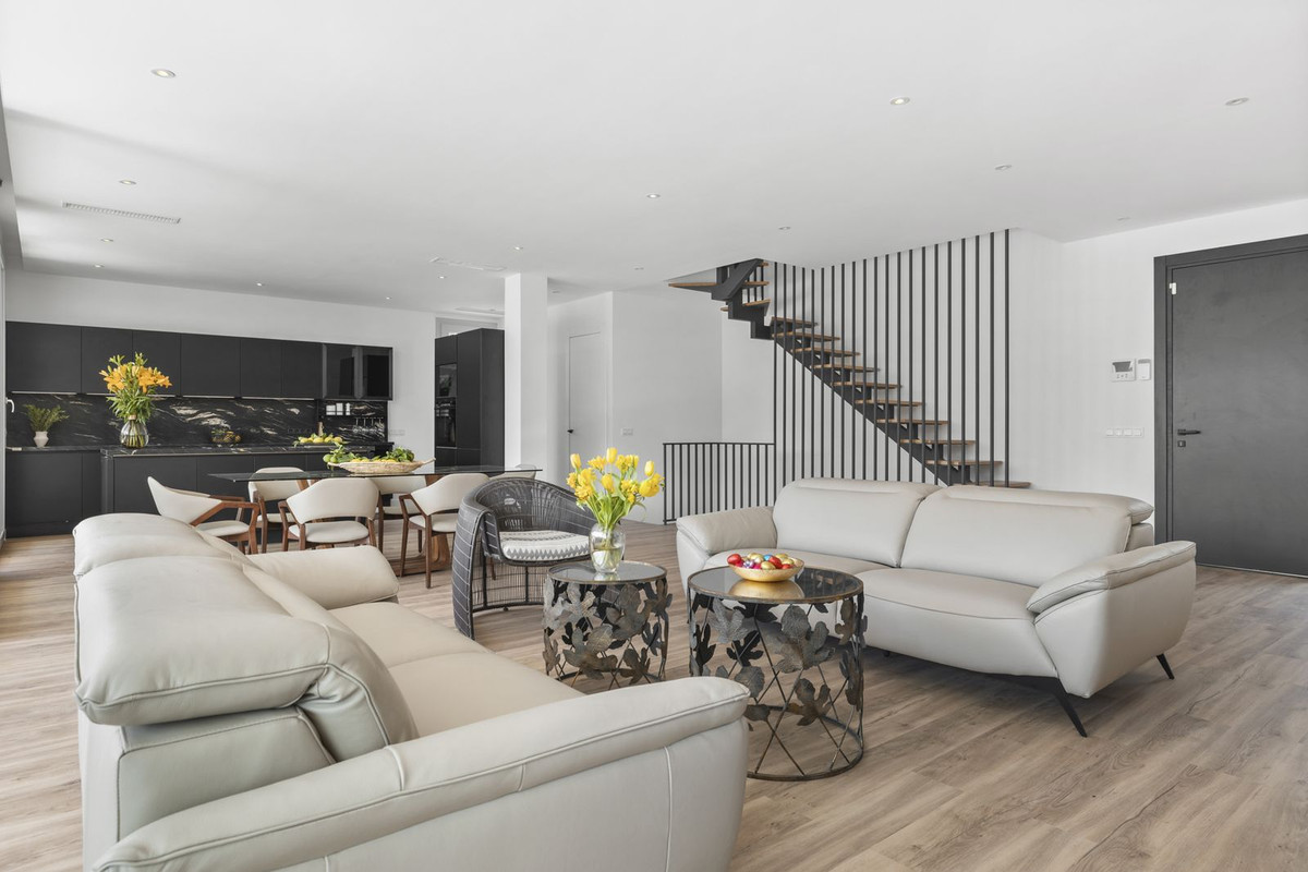 5 Bed, 5 Bath, HouseFor Sale, San Pedro de Alcantara, Malaga