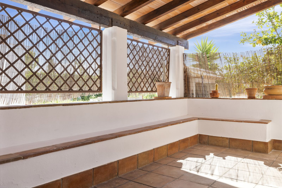 4 Bed, 3 Bath, HouseFor Sale, San Pedro de Alcantara, Malaga