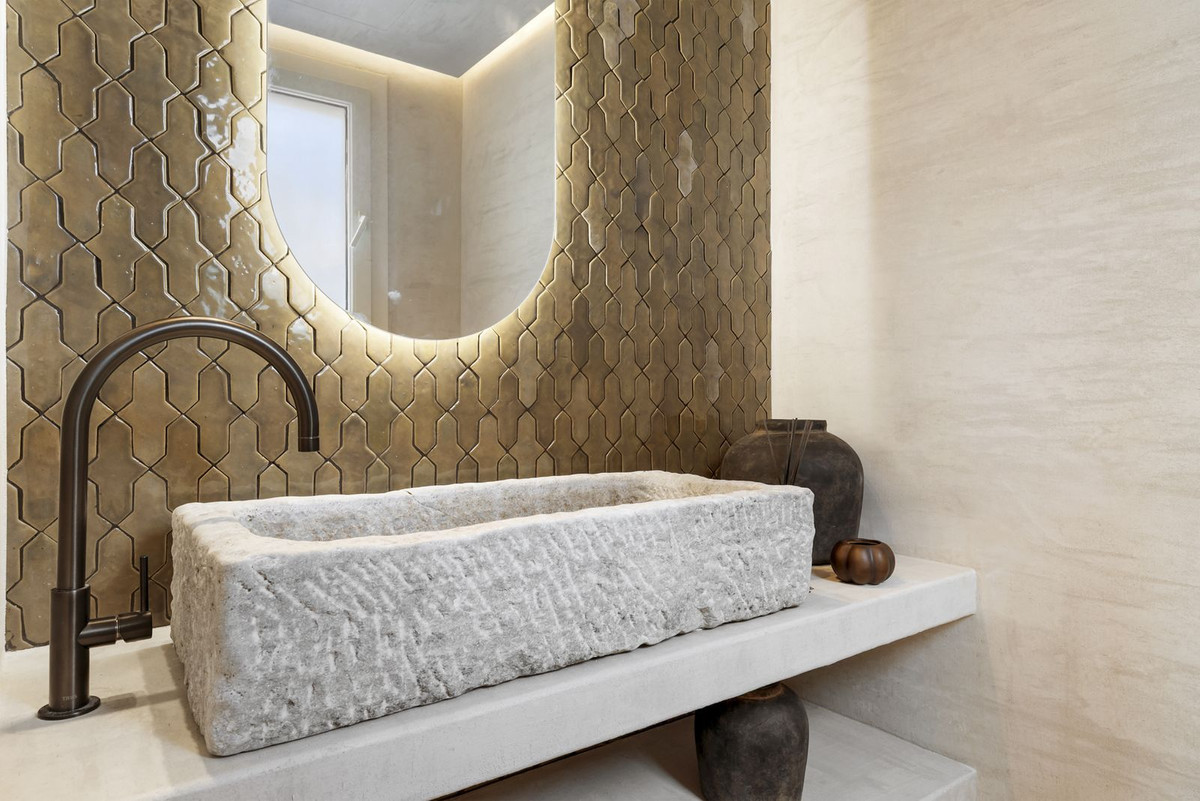 4 Bed, 4 Bath, HouseFor Sale, Benahavis, Malaga