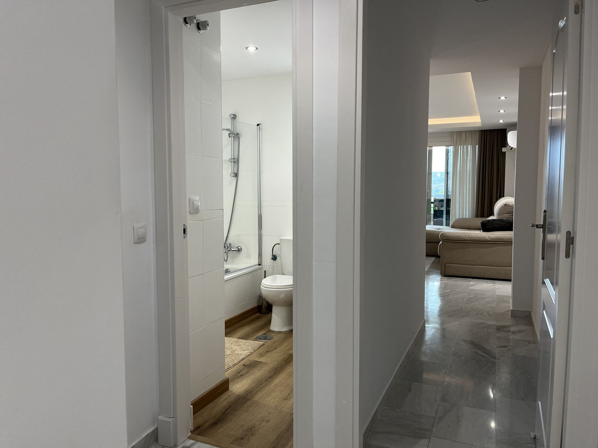 3 Bed, 2 Bath, ApartmentFor Sale, Casares, Malaga