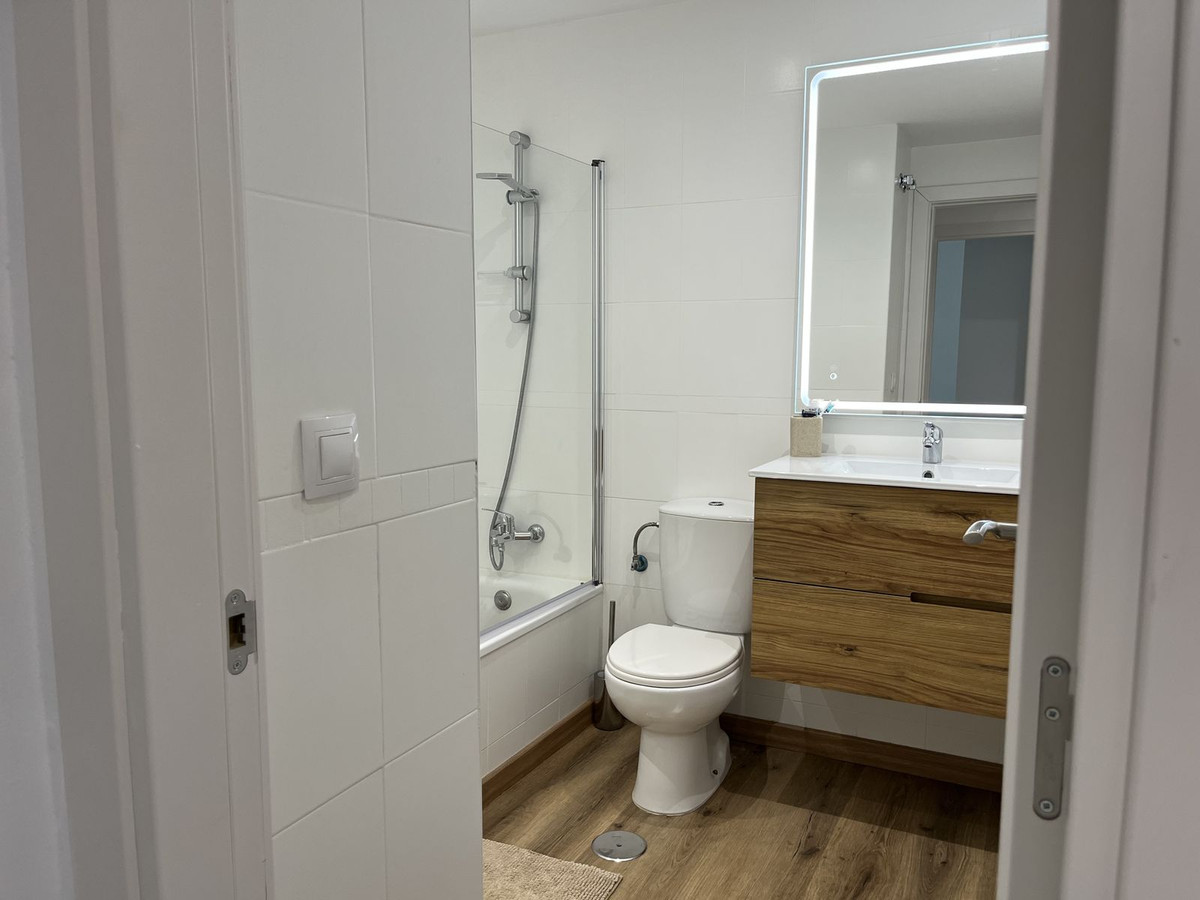 3 Bed, 2 Bath, ApartmentFor Sale, Casares, Malaga