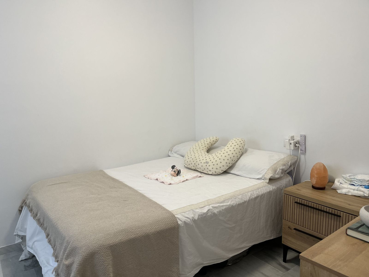 3 Bed, 2 Bath, ApartmentFor Sale, Casares, Malaga