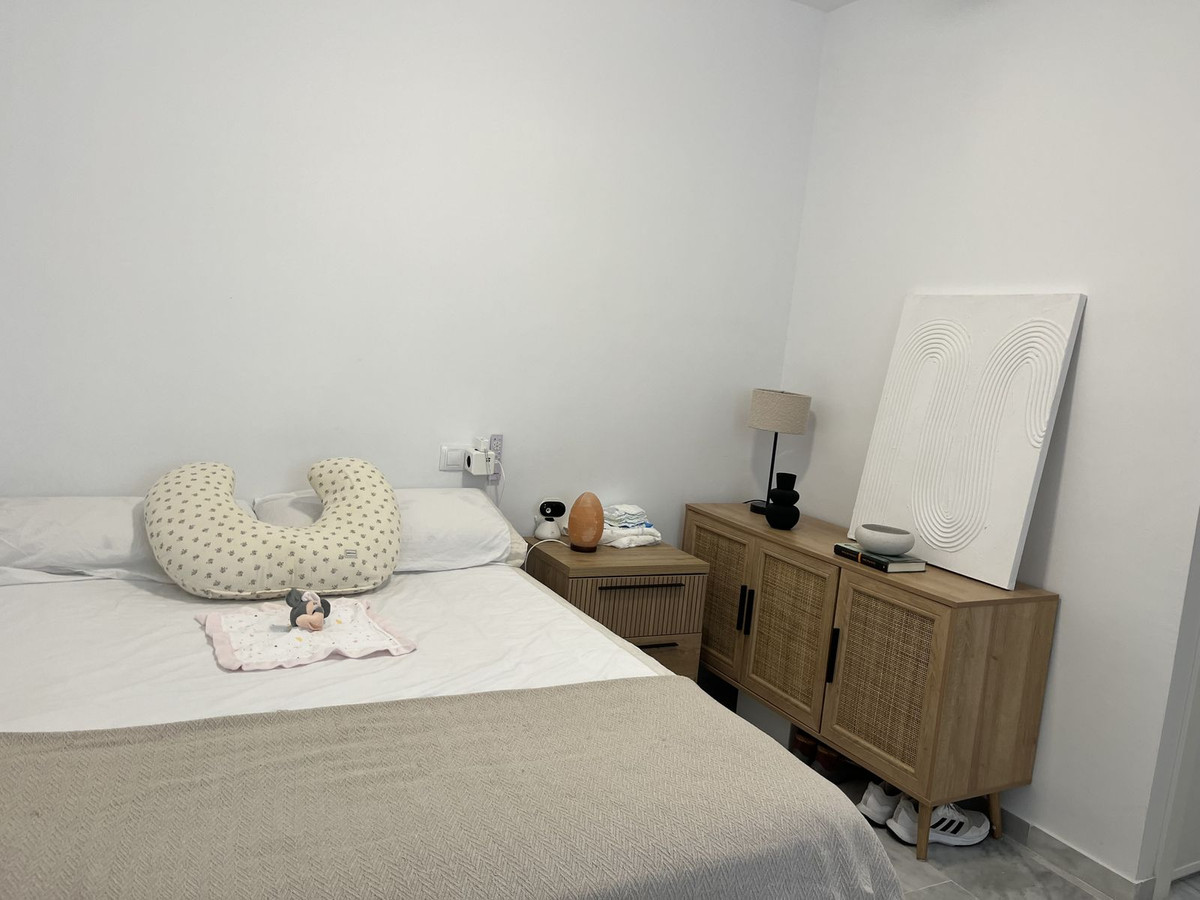 3 Bed, 2 Bath, ApartmentFor Sale, Casares, Malaga