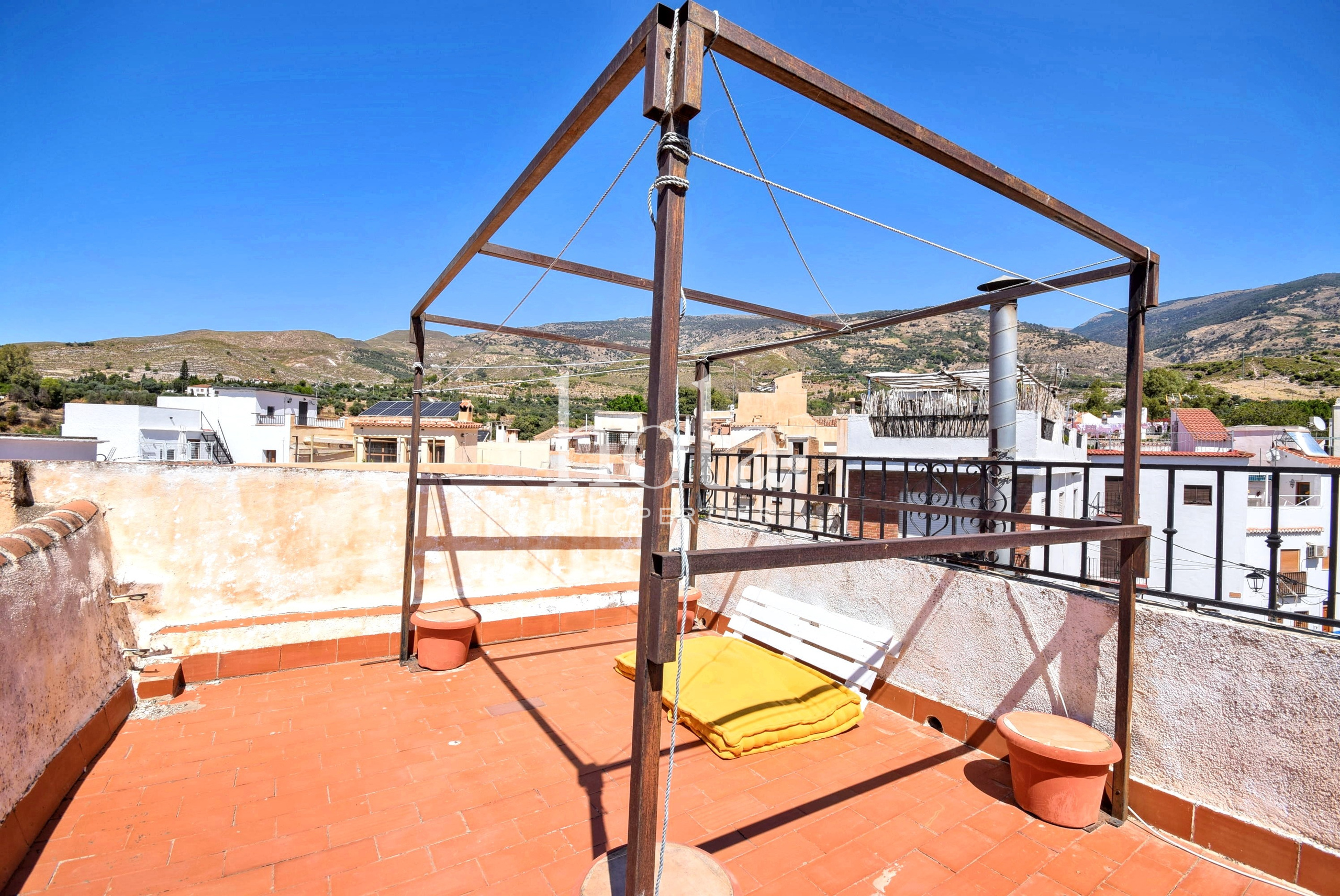 3 Bed, 1 Bath, HouseFor Sale, Orgiva
