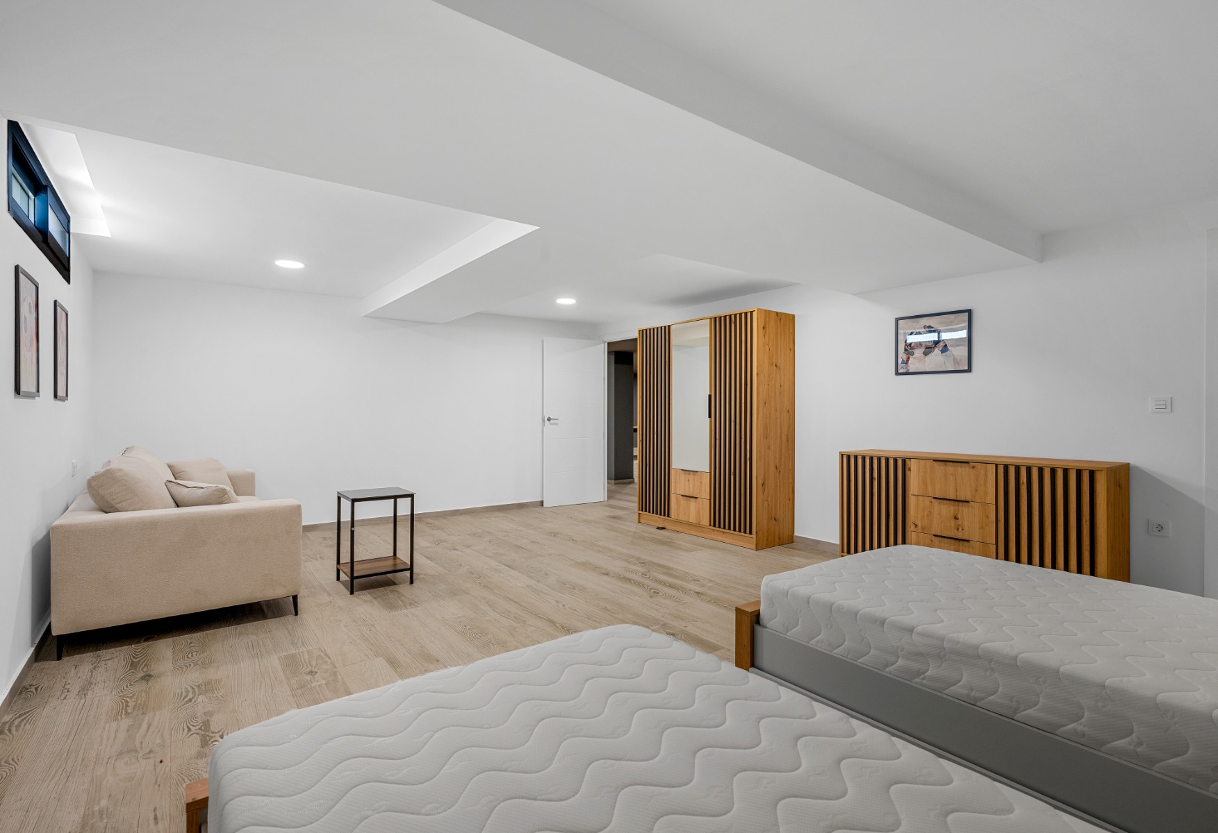 4 Bed, 3 Bath, HouseFor Sale, Los Alcazares, Murcia