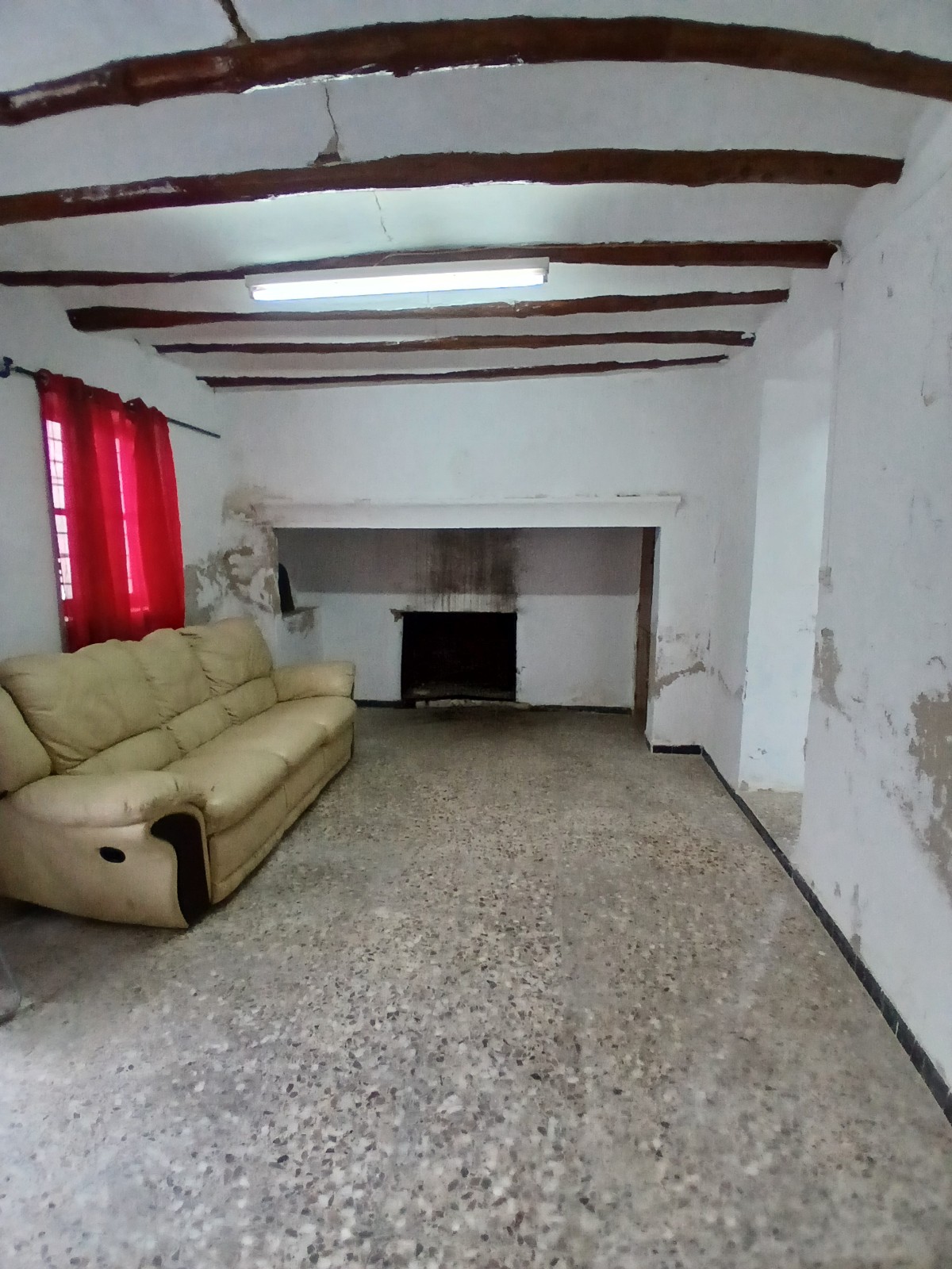3 Bed, 1 Bath, HouseFor Sale, Yecla, Murcia
