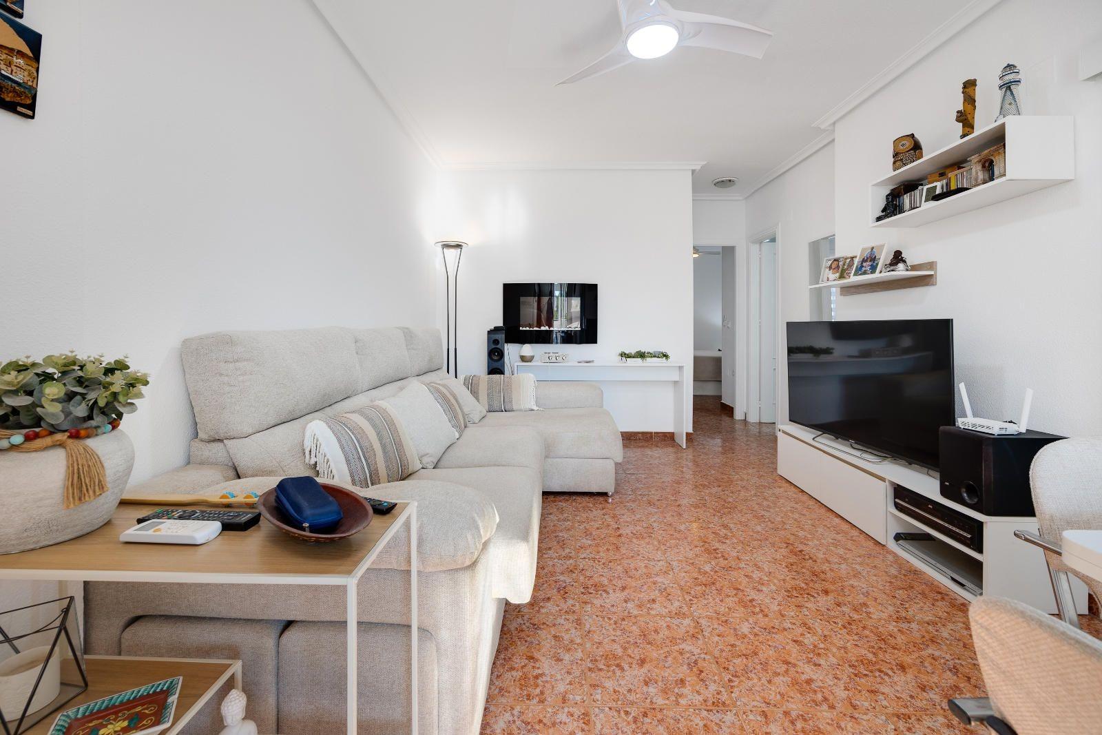 2 Bed, 1 Bath, HouseFor Sale, Orihuela Costa, Alicante