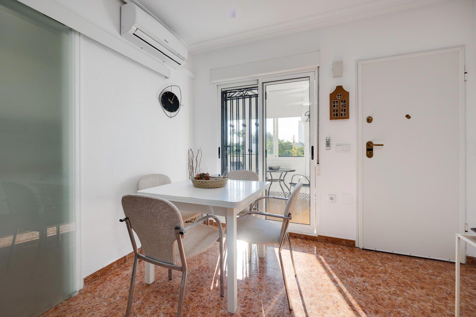2 Bed, 1 Bath, HouseFor Sale, Orihuela Costa, Alicante