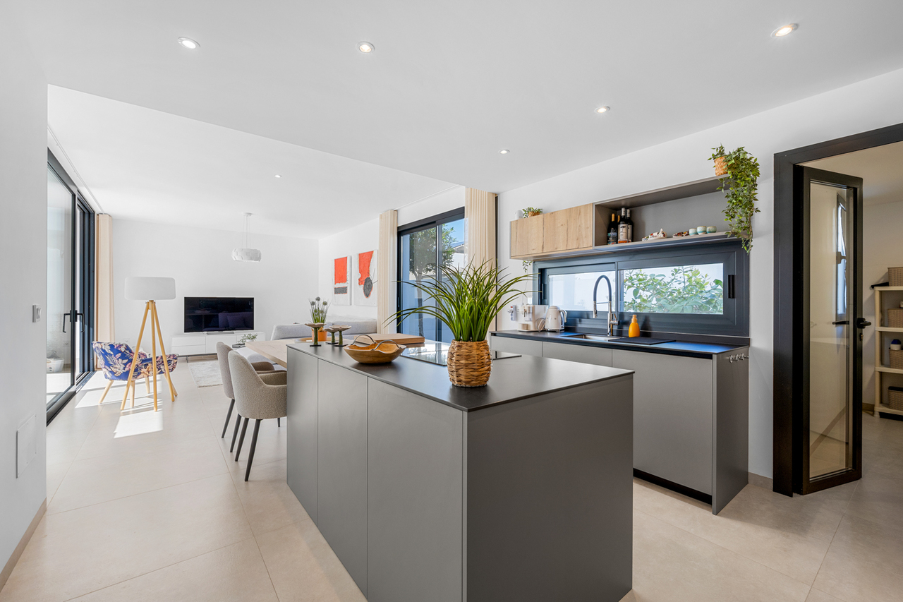 3 Bed, 2 Bath, HouseFor Sale, Mar De Cristal, Murcia