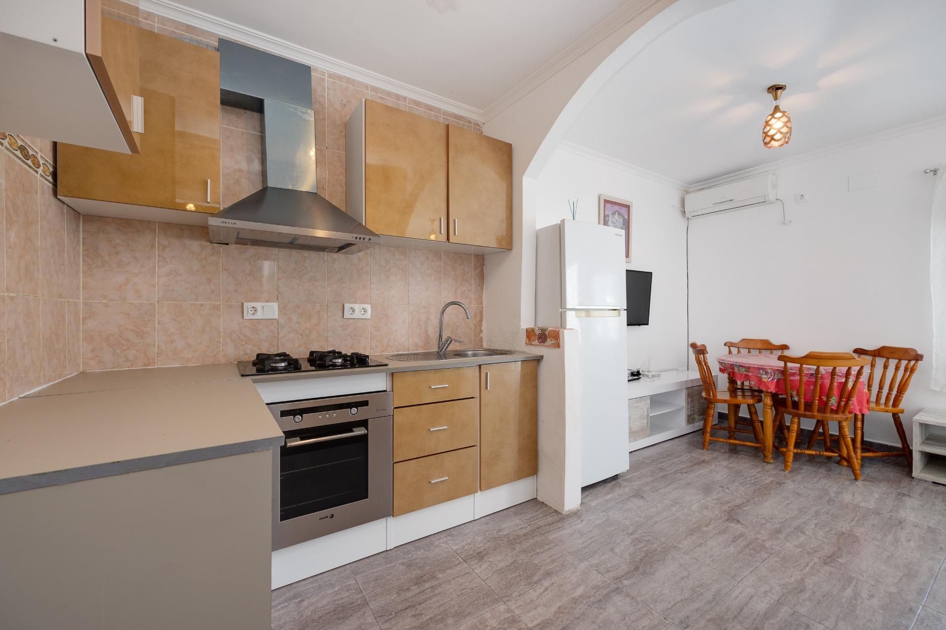 2 Bed, 2 Bath, HouseFor Sale, Torrevieja, Alicante