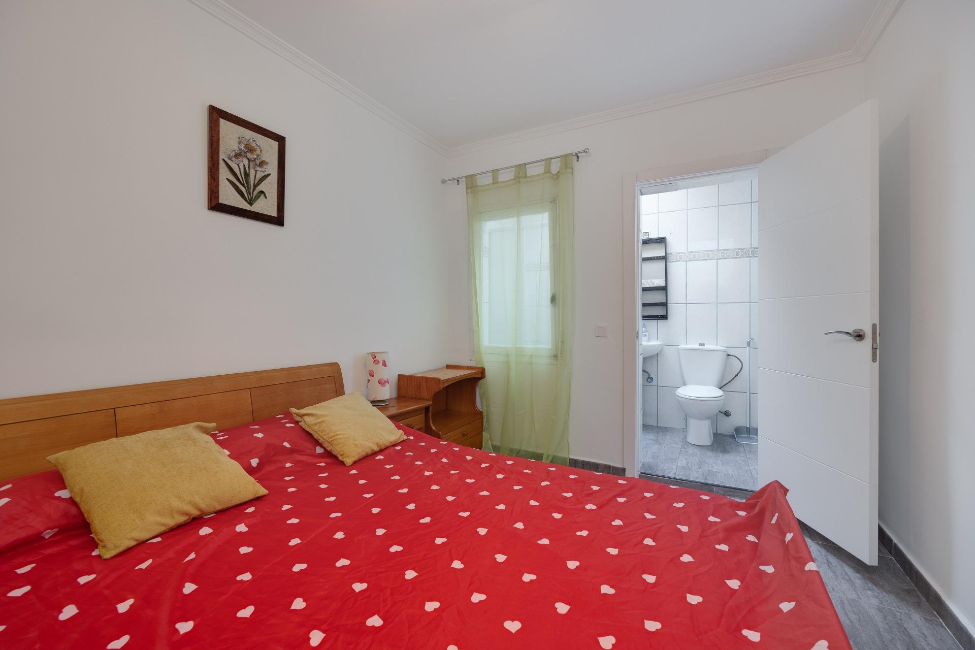 2 Bed, 2 Bath, HouseFor Sale, Torrevieja, Alicante