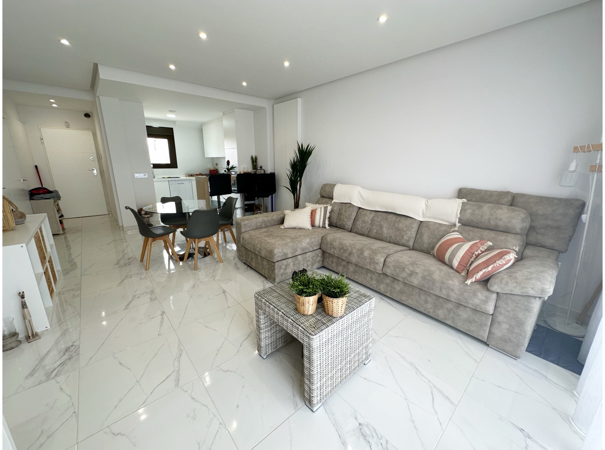 2 Bed, 2 Bath, ApartmentFor Sale, Dolores de Pacheco, Murcia