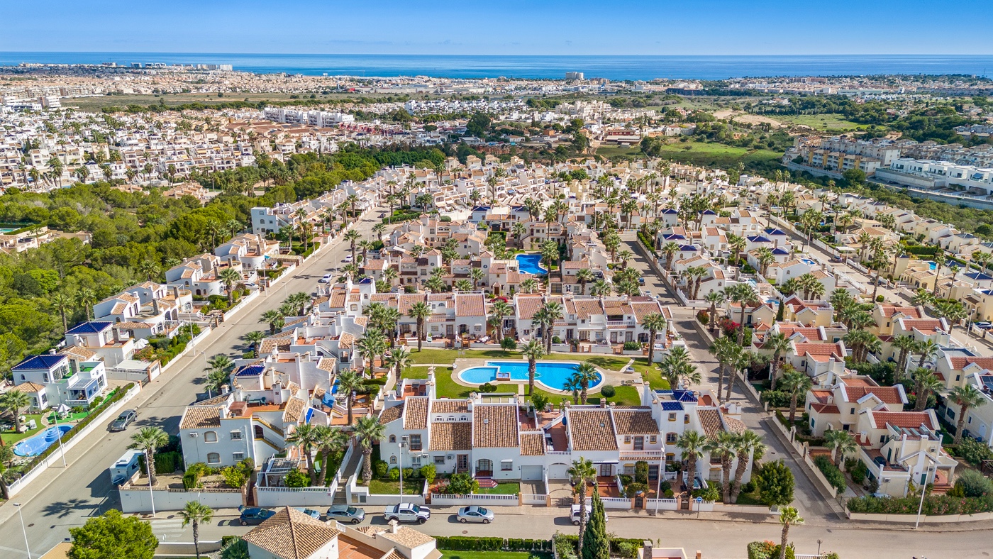 3 Bed, 2 Bath, HouseFor Sale, Orihuela Costa, Alicante