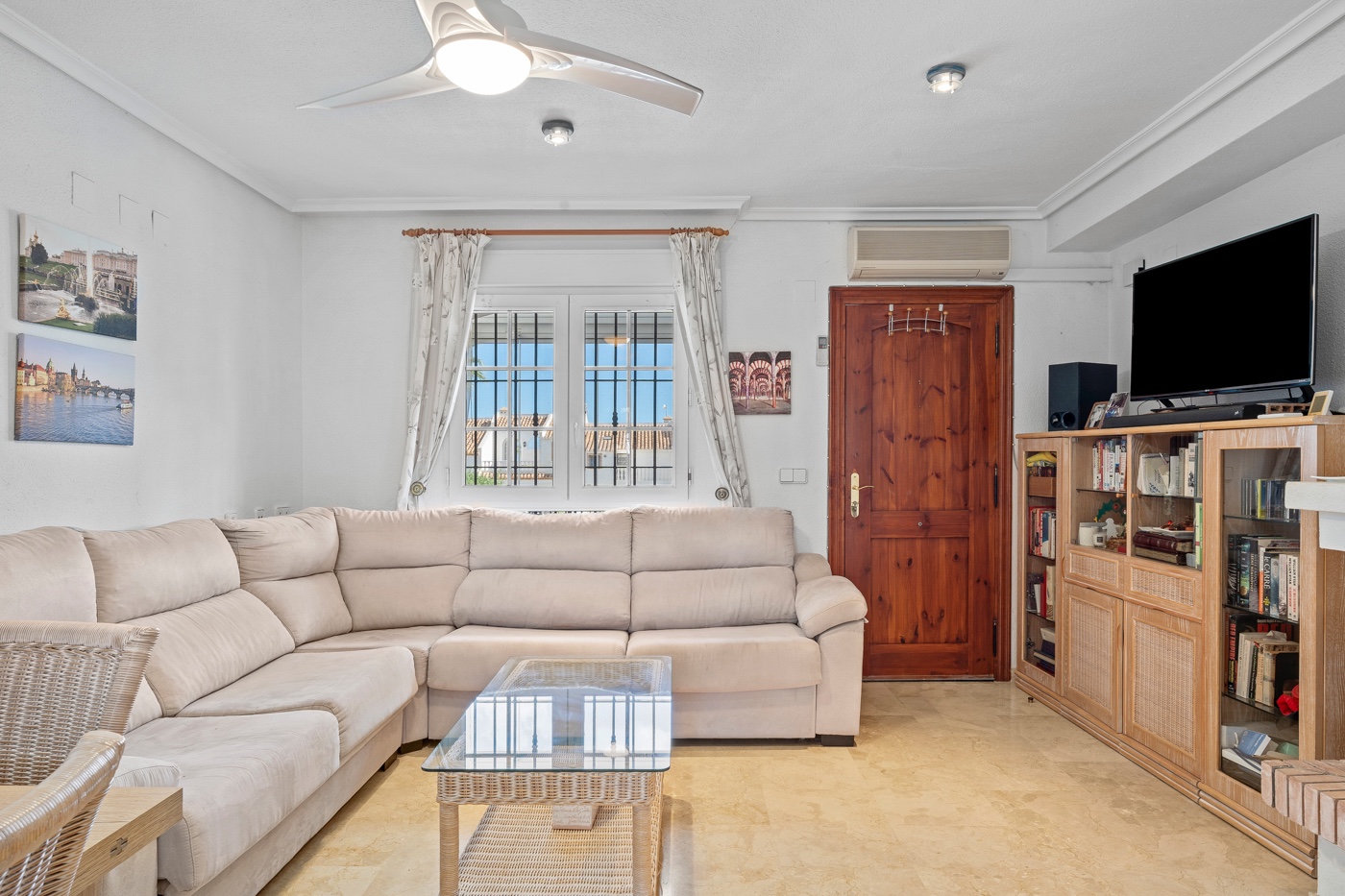 3 Bed, 2 Bath, HouseFor Sale, Orihuela Costa, Alicante