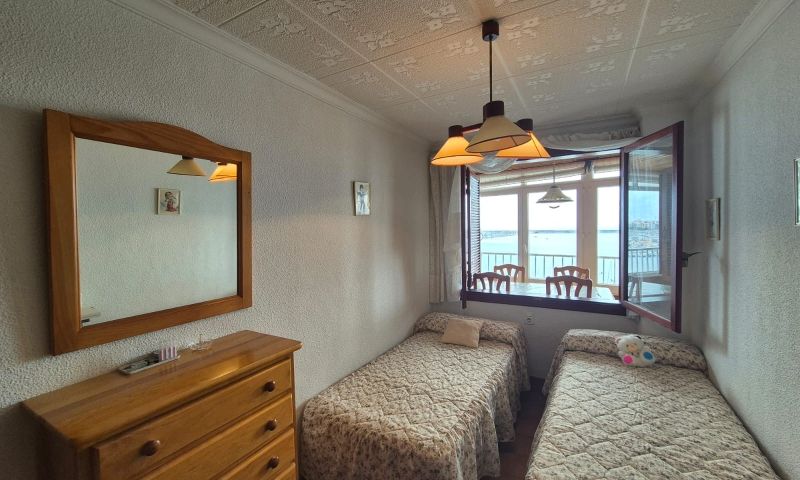 3 Bed, 2 Bath, ApartmentFor Sale, Torrevieja, Alicante