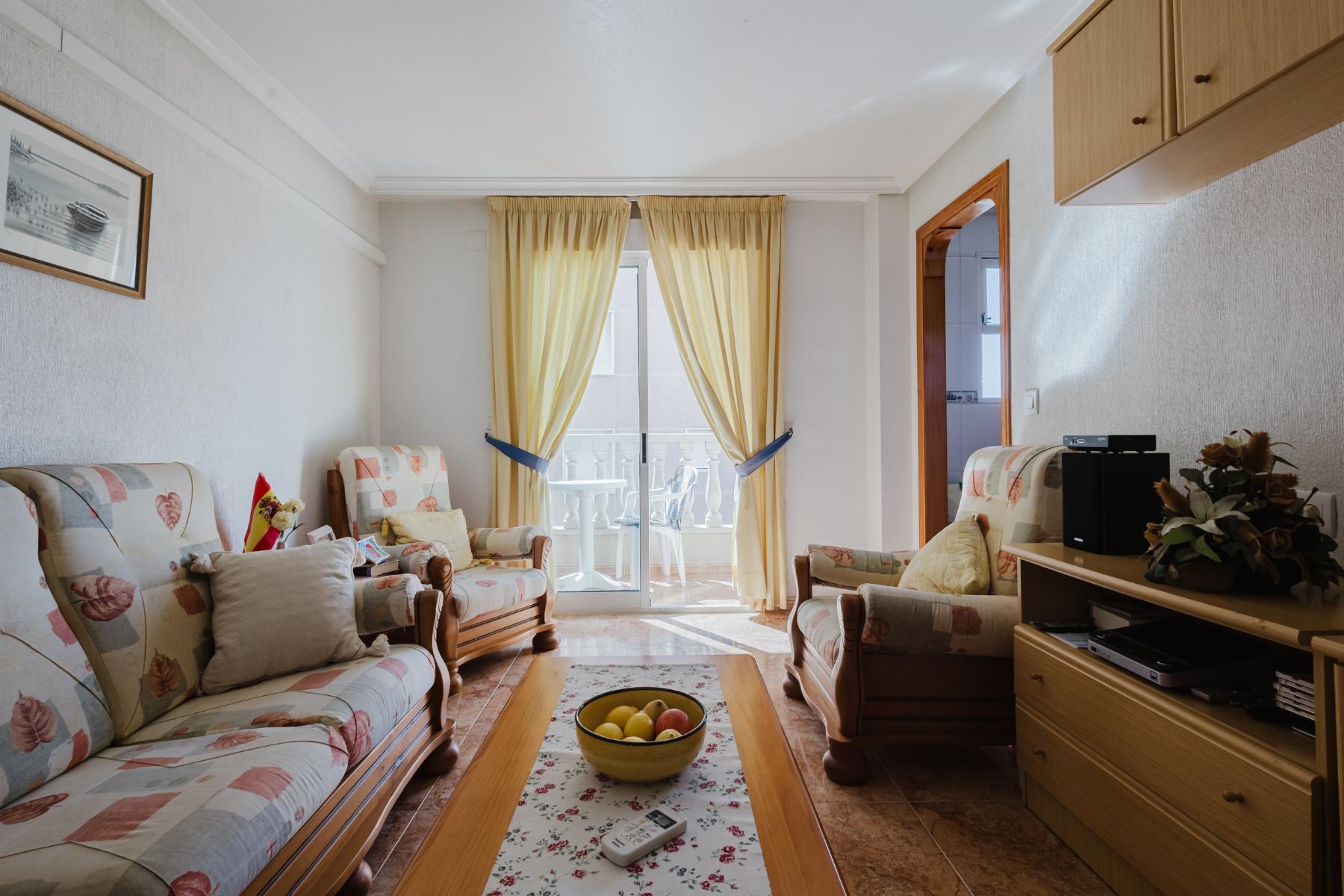 3 Bed, 2 Bath, ApartmentFor Sale, Torrevieja, Alicante