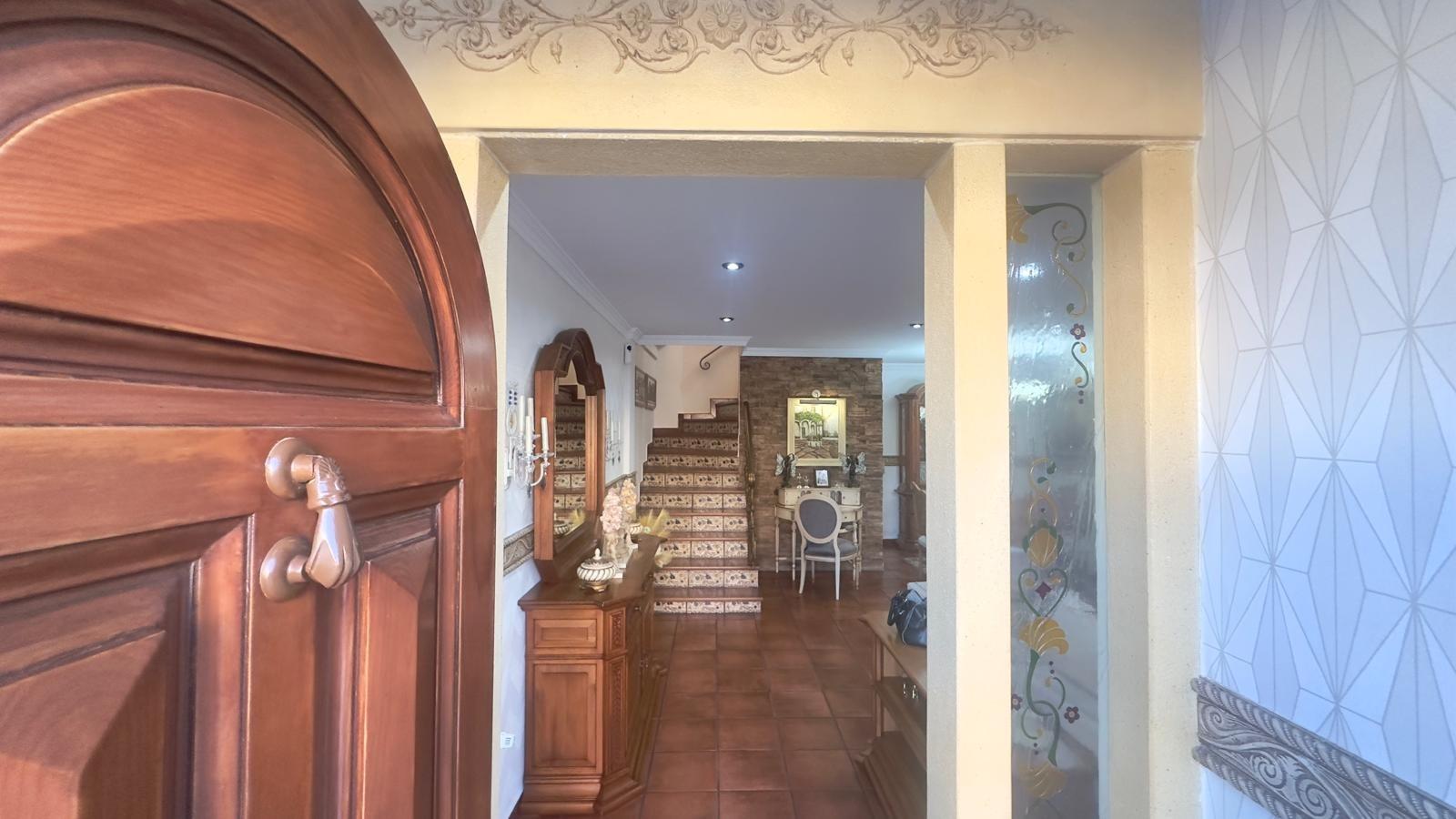 4 Bed, 3 Bath, HouseFor Sale, Orihuela Costa, Alicante