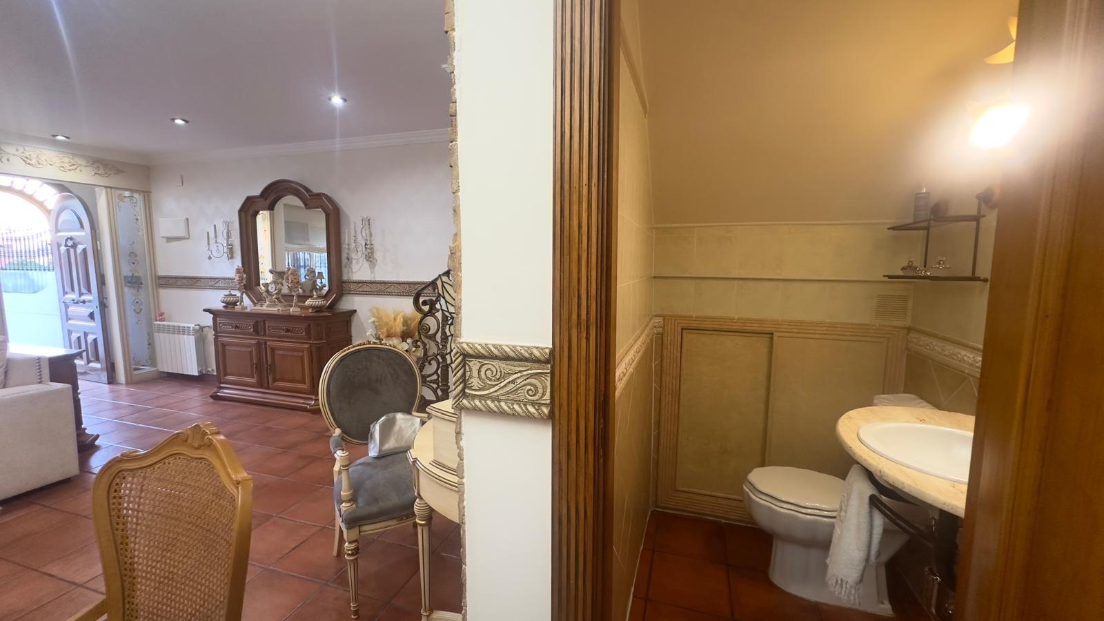 4 Bed, 3 Bath, HouseFor Sale, Orihuela Costa, Alicante