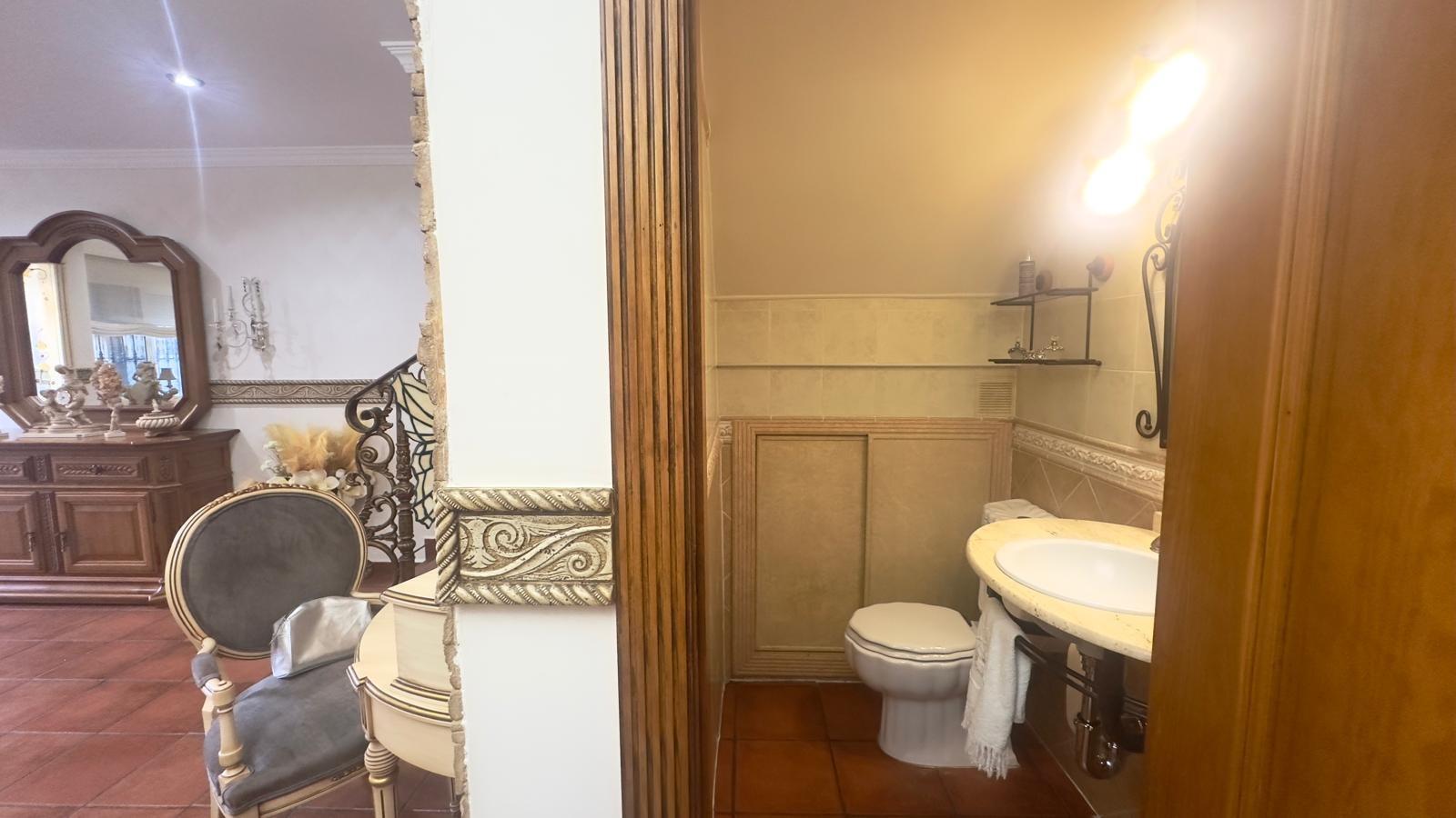 4 Bed, 3 Bath, HouseFor Sale, Orihuela Costa, Alicante