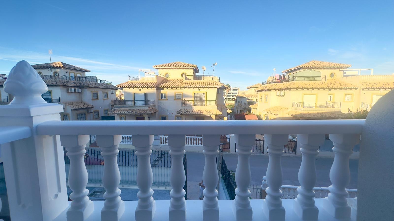 4 Bed, 3 Bath, HouseFor Sale, Orihuela Costa, Alicante