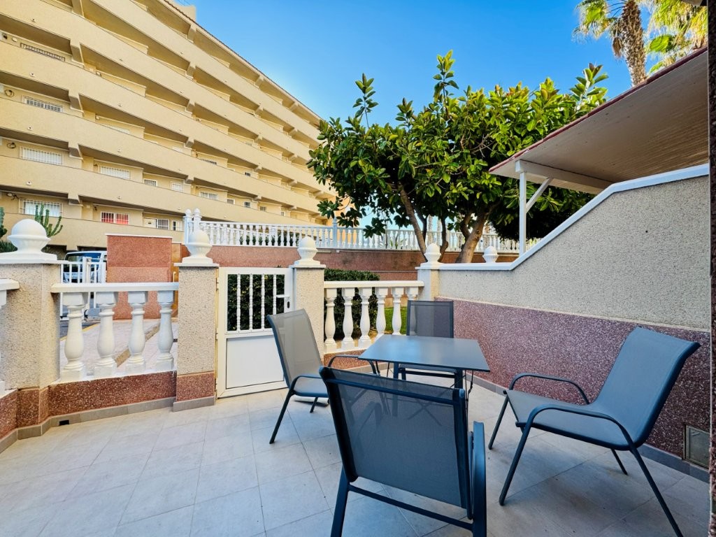 2 Bed, 1 Bath, ApartmentFor Sale, La Mata, Alicante