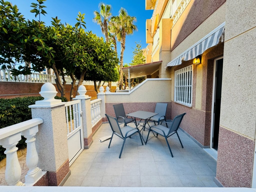 2 Bed, 1 Bath, ApartmentFor Sale, La Mata, Alicante