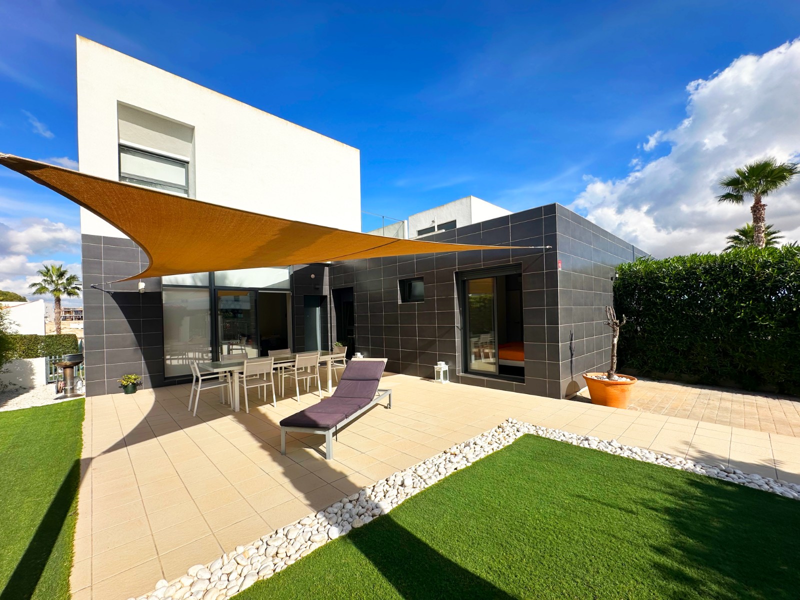 3 Bed, 2 Bath, HouseFor Sale, Algorfa, Alicante