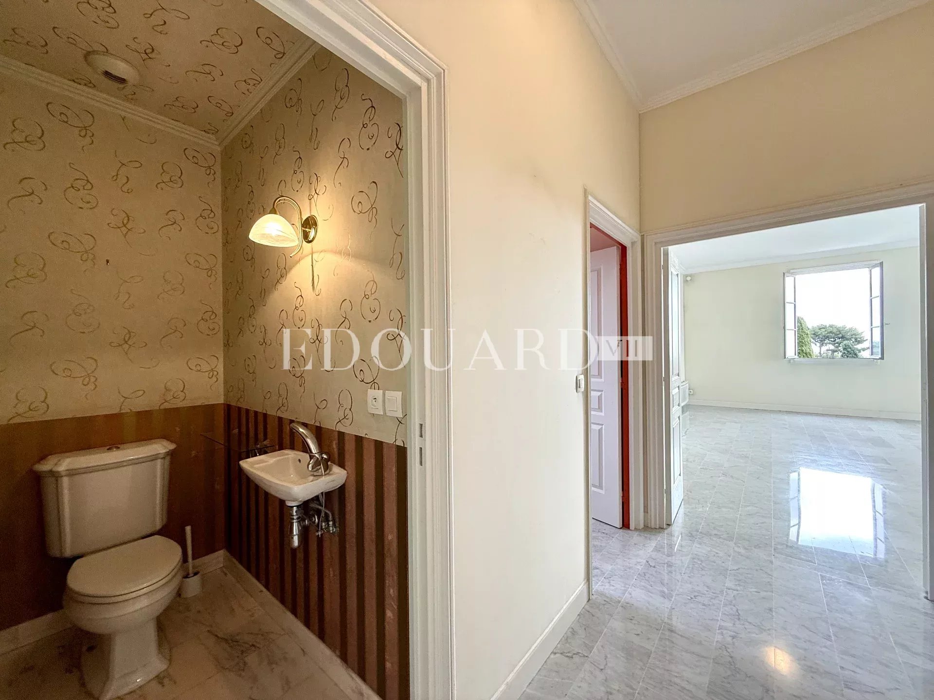 2 Bed, 1 Bath, ApartmentFor Sale, Roquebrune-Cap-Martin, Alpes-Maritimes