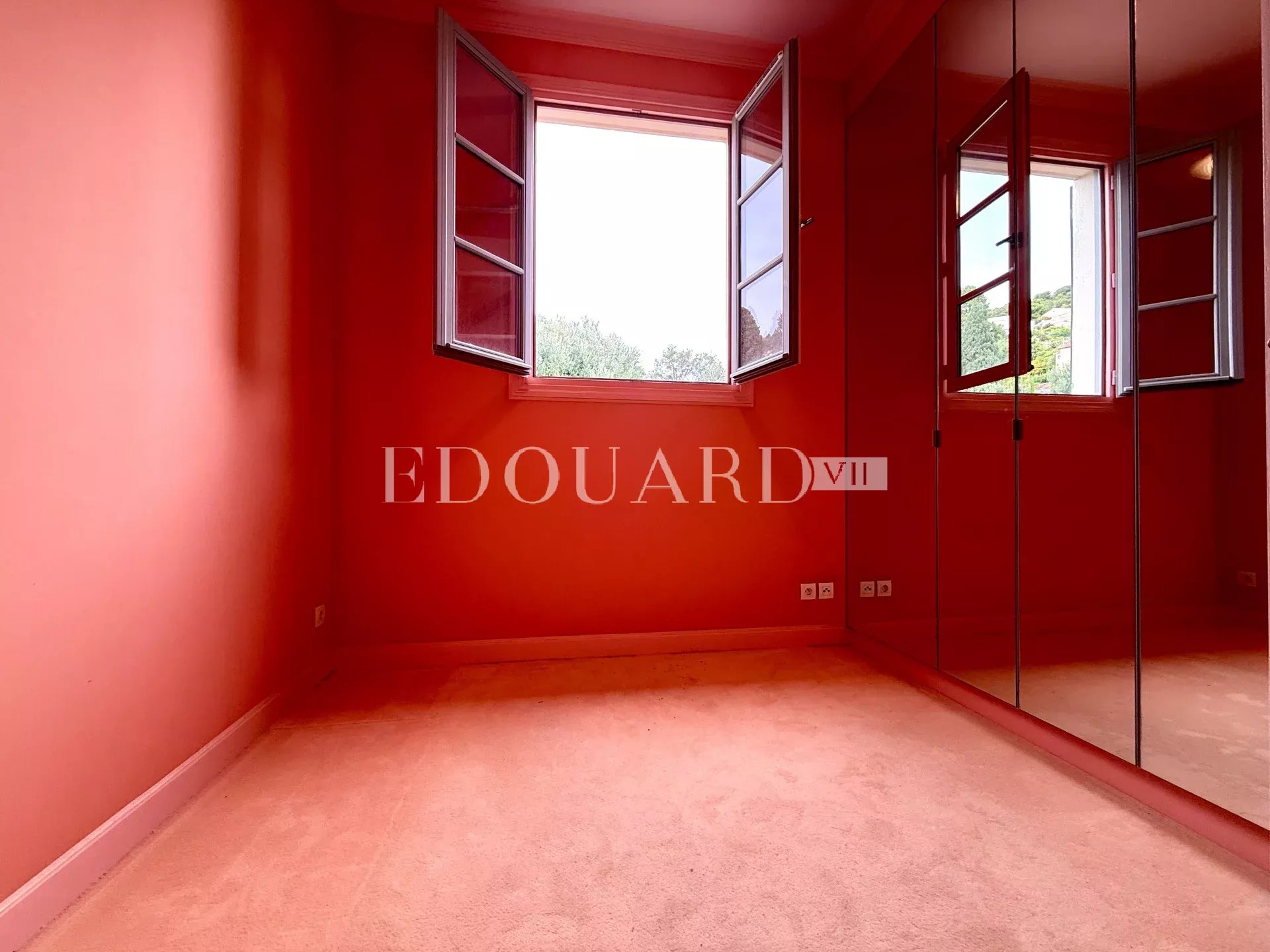 2 Bed, 1 Bath, ApartmentFor Sale, Roquebrune-Cap-Martin, Alpes-Maritimes