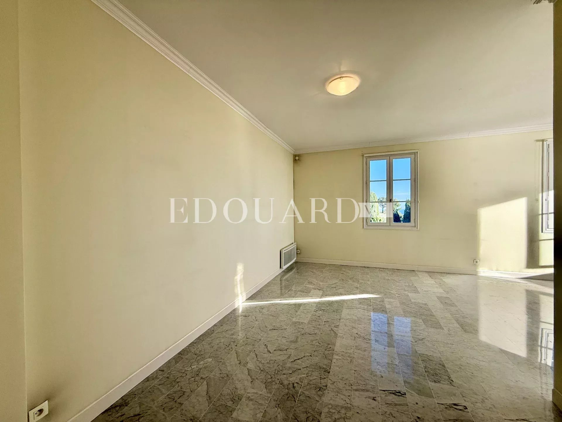 2 Bed, 1 Bath, ApartmentFor Sale, Roquebrune-Cap-Martin, Alpes-Maritimes