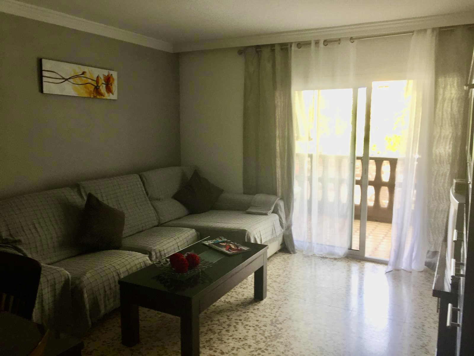 3 Bed, 1 Bath, ApartmentFor Sale, Marbella, Malaga