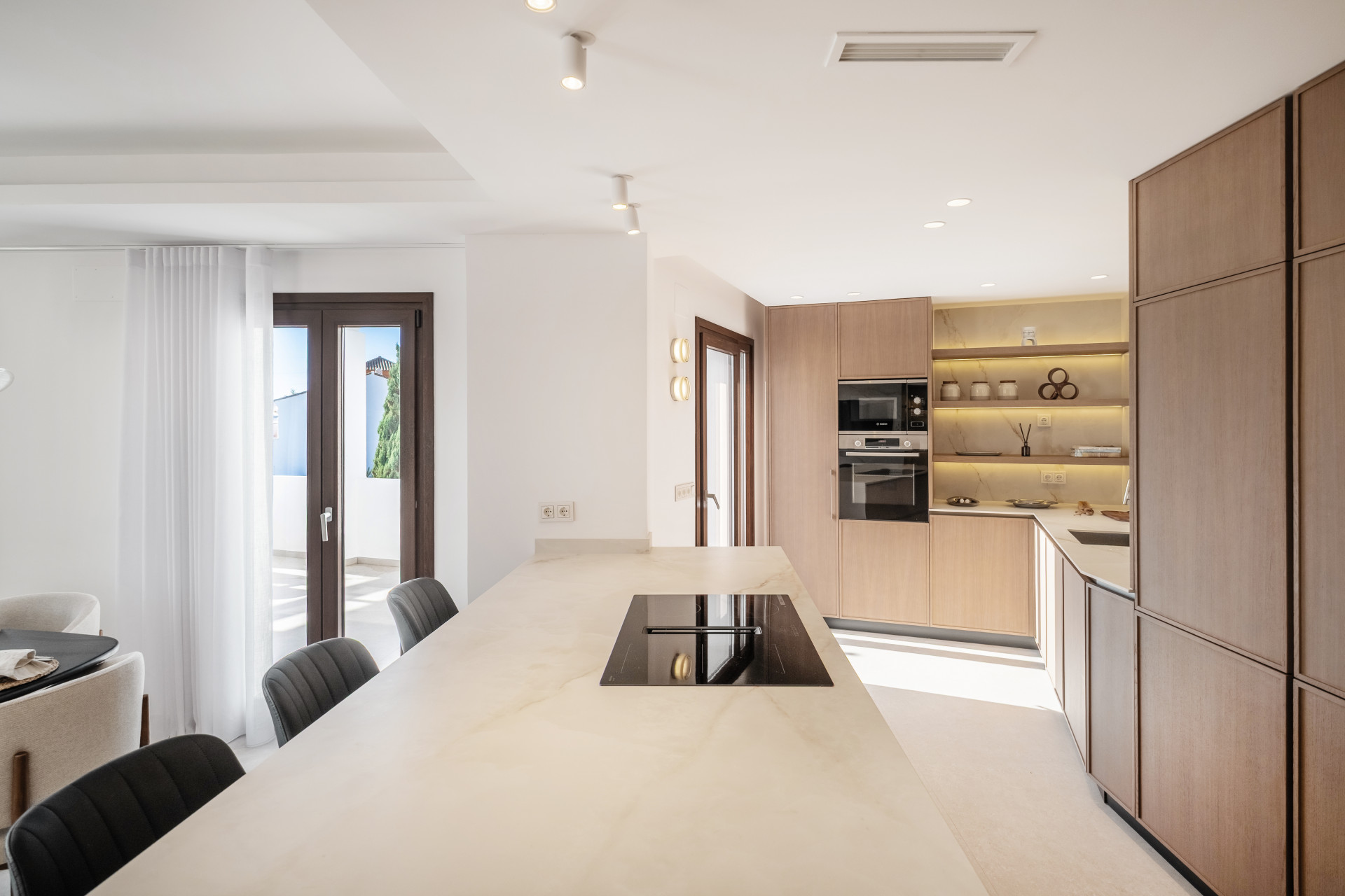 4 Bed, 4 Bath, HouseFor Sale, Estepona, Malaga