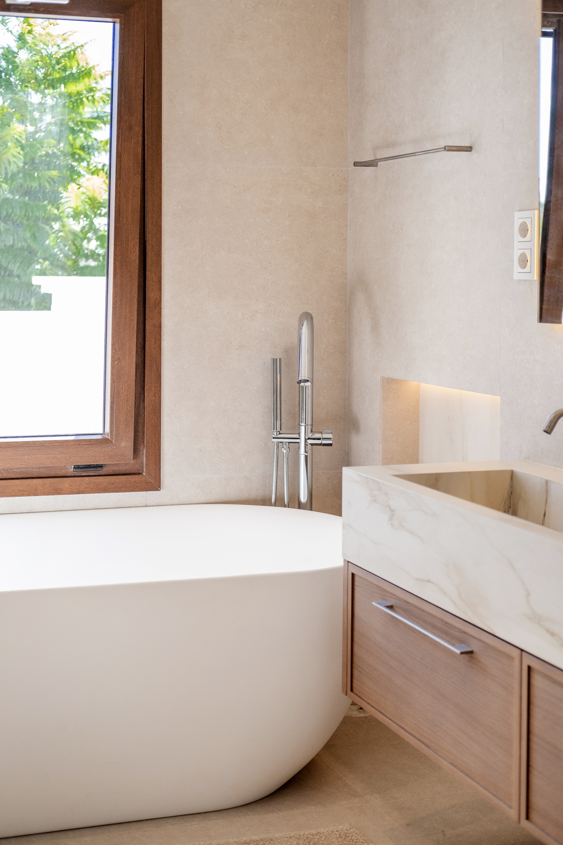 4 Bed, 4 Bath, HouseFor Sale, Estepona, Malaga