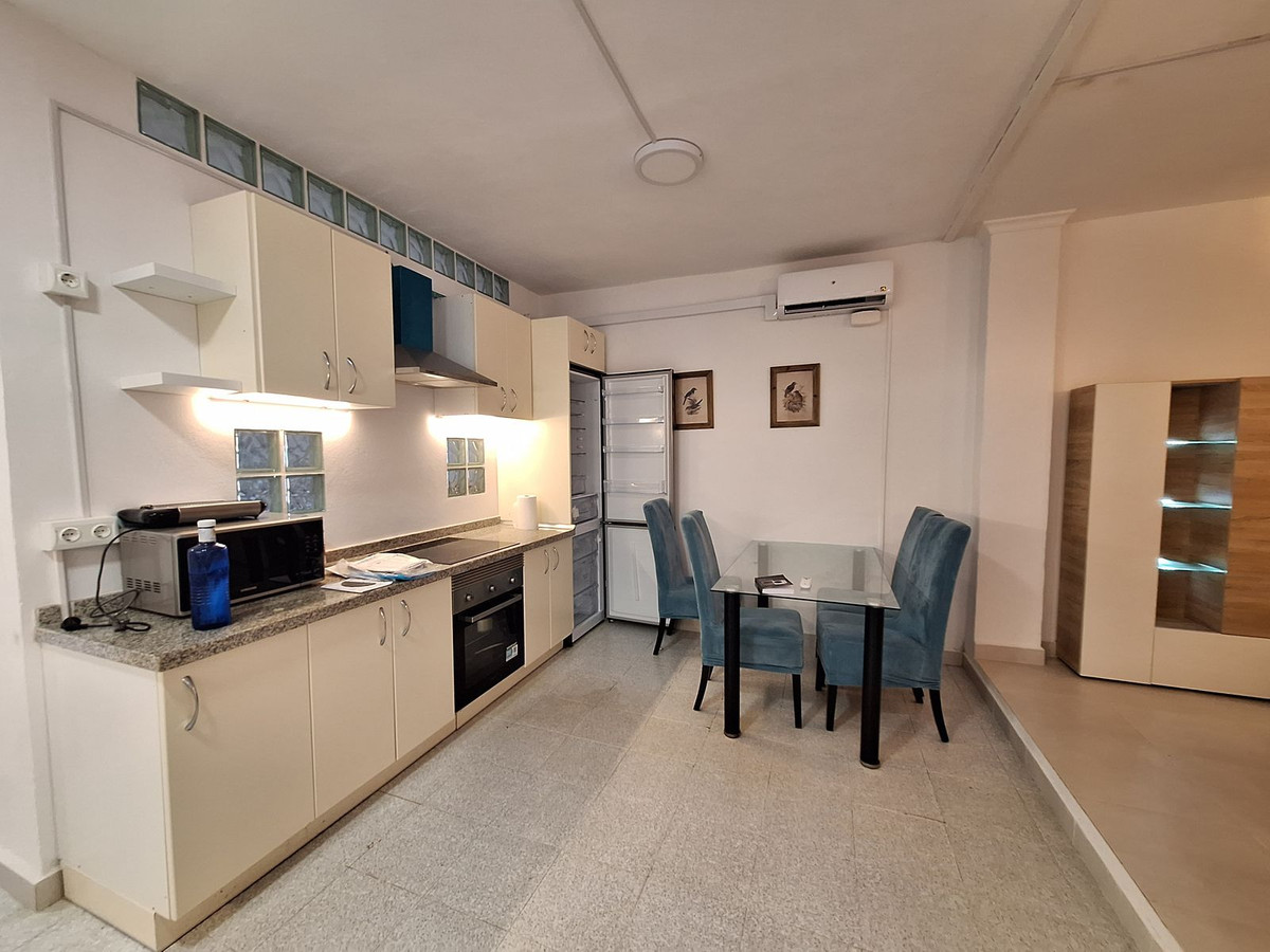 4 Bed, 2 Bath, HouseFor Sale, San Enrique, Cadiz