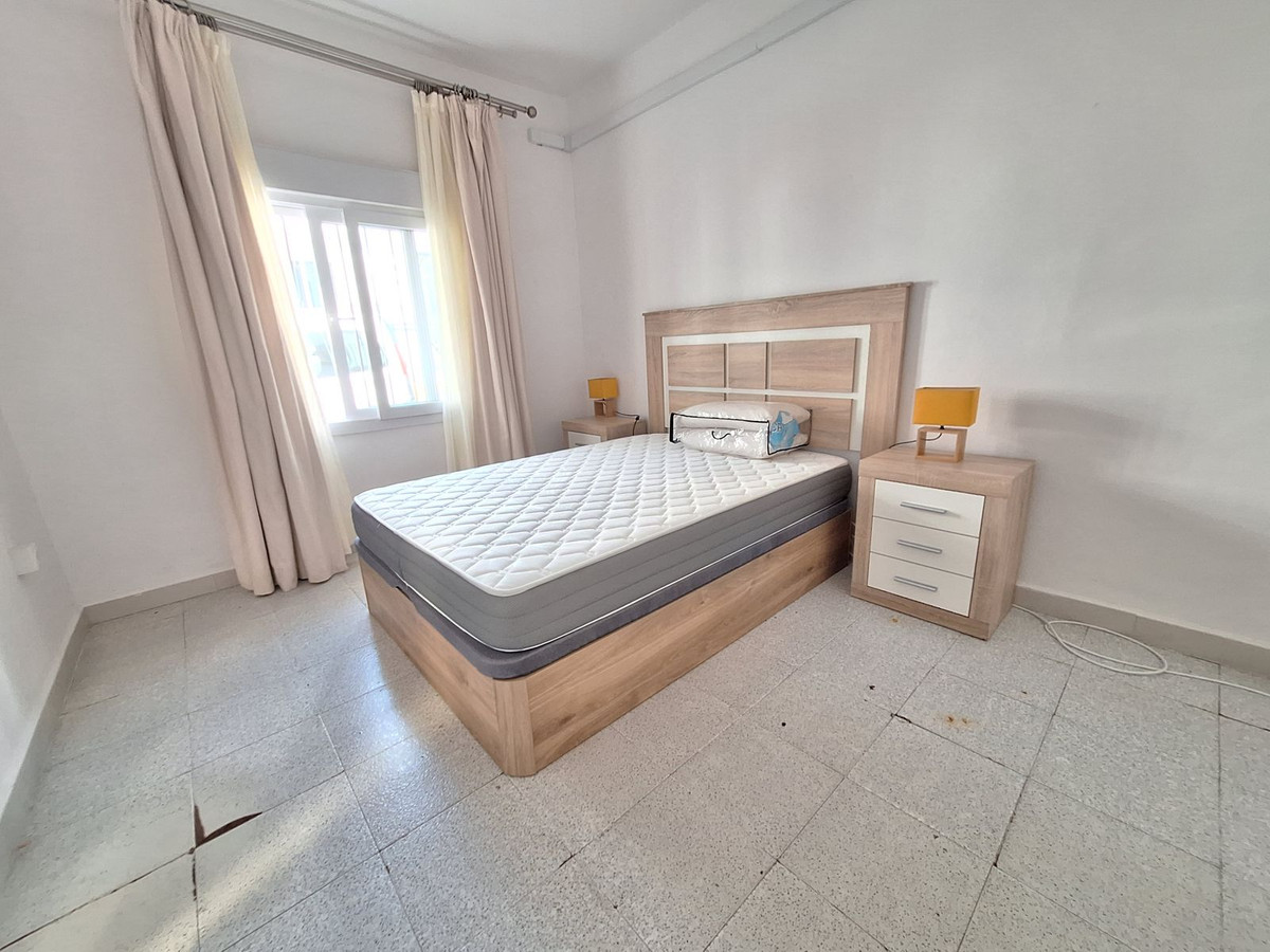 4 Bed, 2 Bath, HouseFor Sale, San Enrique, Cadiz