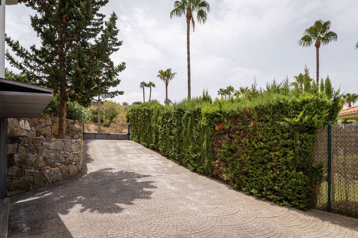 5 Bed, 5 Bath, HouseFor Sale, Sotogrande, Cadiz