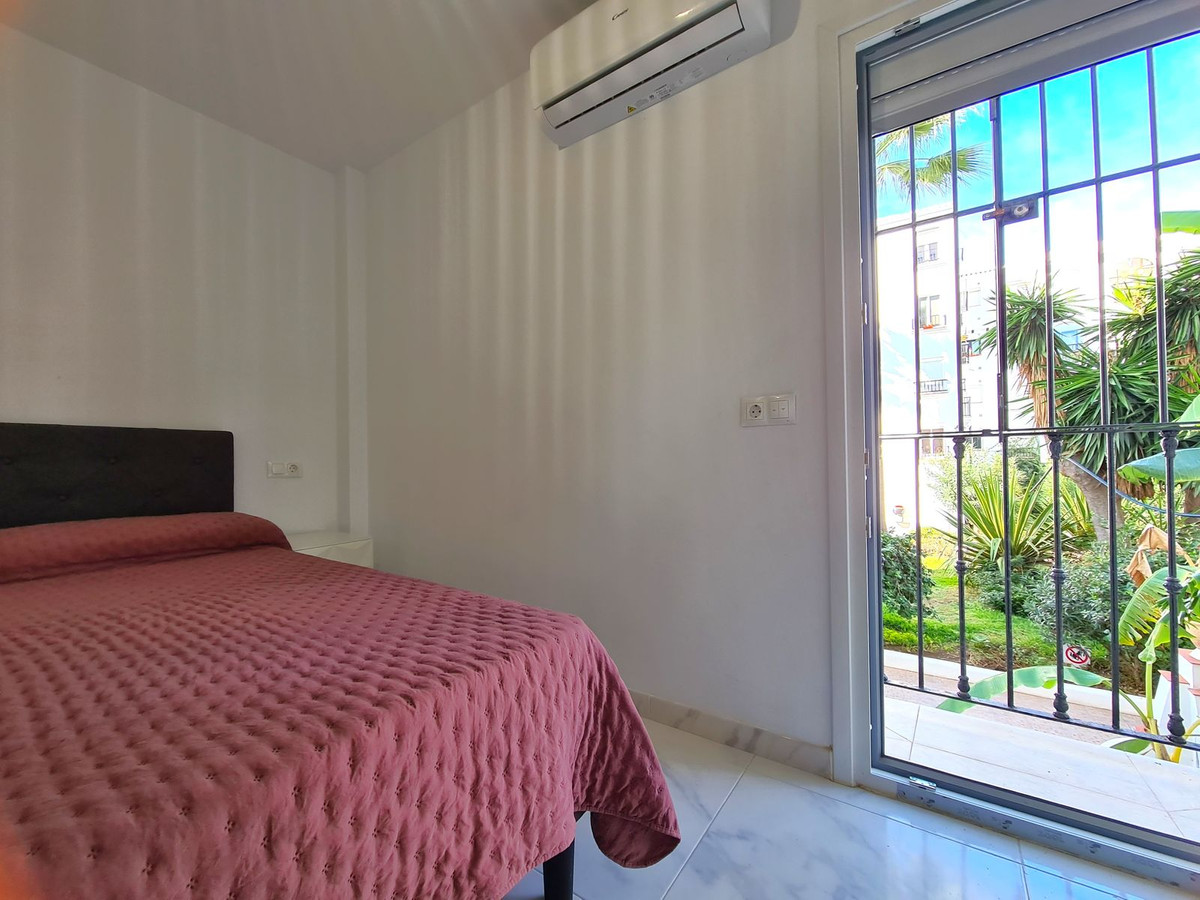 2 Bed, 1 Bath, ApartmentFor Sale, San Luis de Sabinillas, Malaga